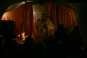 литургия в подземном зале Храма-памятника в честь Нерукотворенного Образа Спасителя