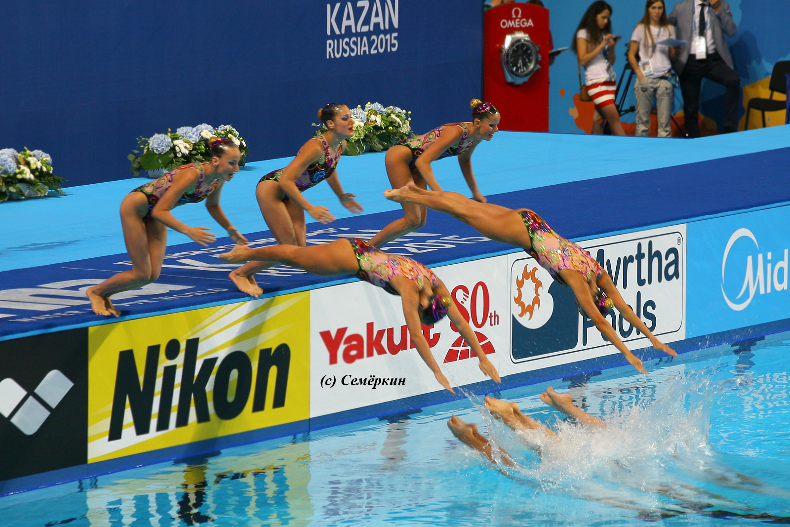 Заход в воду. Синхронное плавание. Чемпионат мира ФИНА по водным видам спорта 2015 года в Казани. 