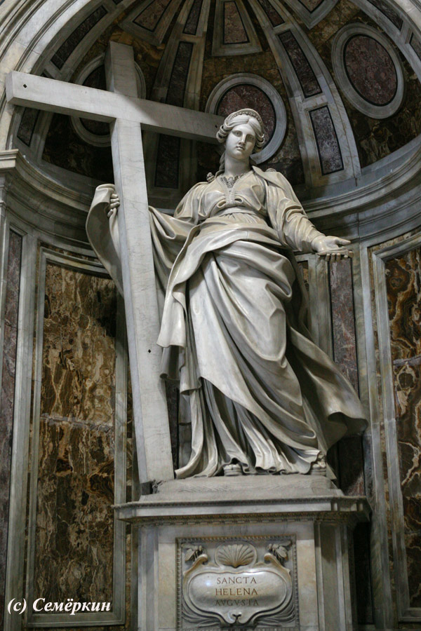 Рим - собор Святого Петра - Статуя Святой Равноапостольной царицы Елены