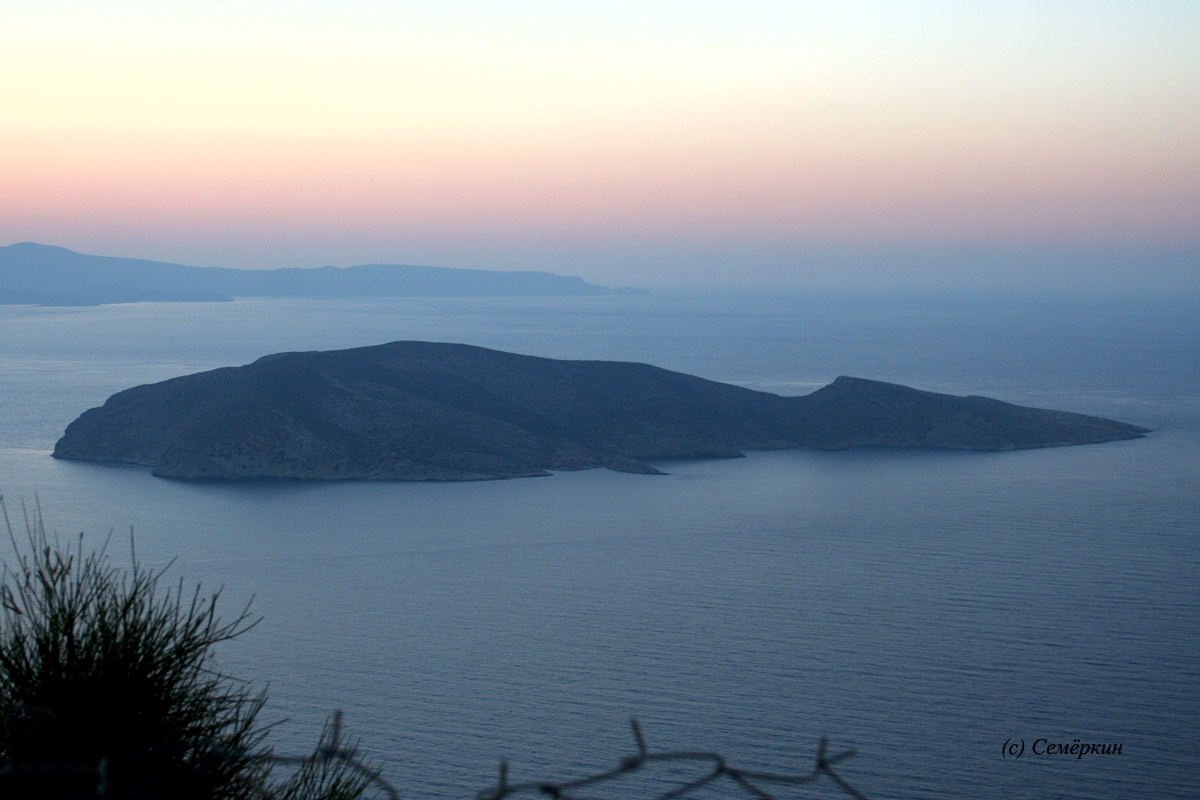 Крит - остров в сумерках