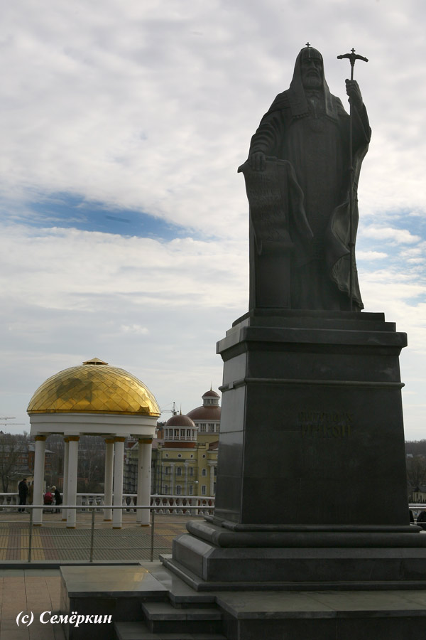 Саранск – памятник патриарху Никону